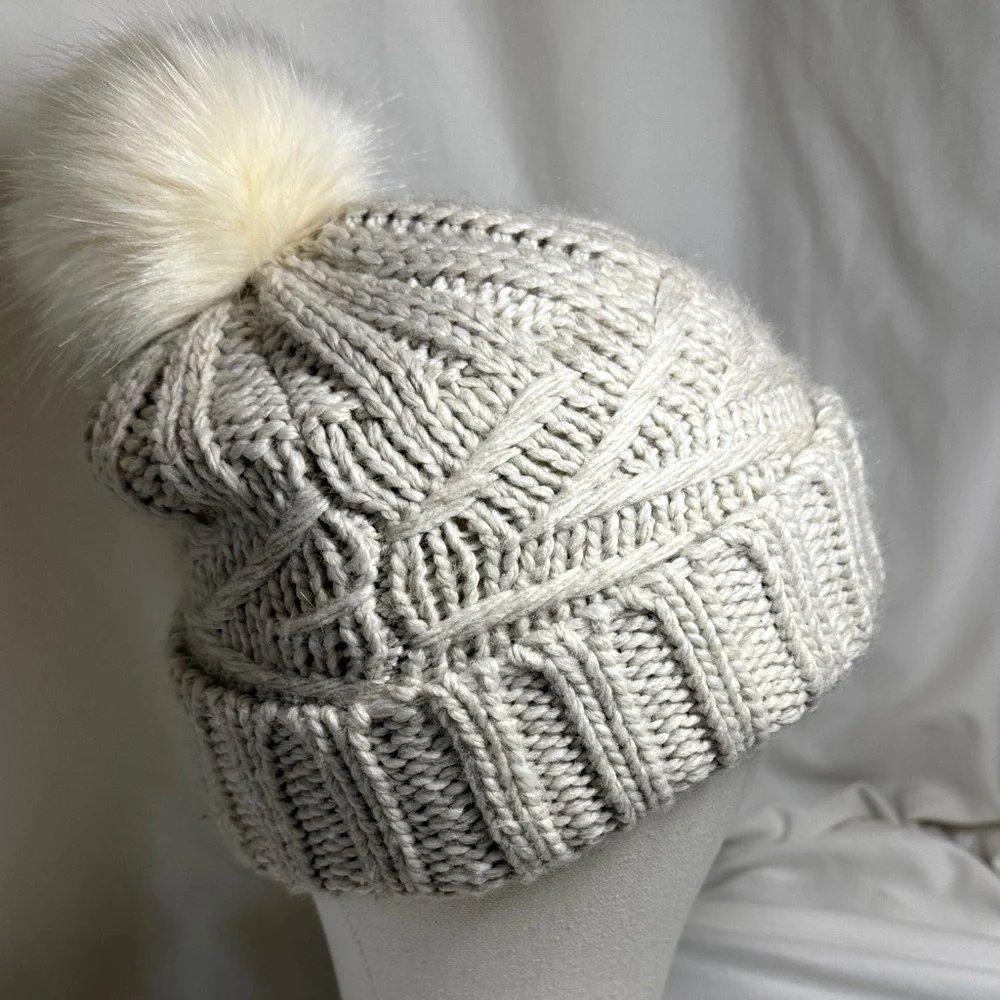 Lucky Brand Cream Knit Beanie with Pom-Pom